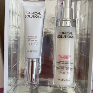 New, BUT EXPIRED Mary Kay Clinical Solution Retinol Set
